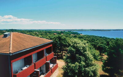 Poreč Lanterna 400