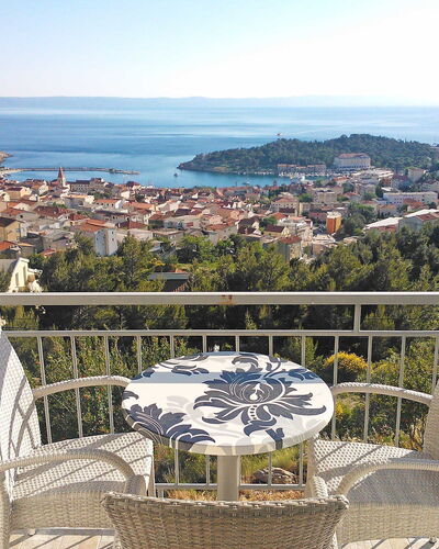 Makarska 592: Eigentum, Tourismus, Gebäude, Grundeigentum, Urlaub, Haus, Wohnung, Stadt, Berg, Hotel