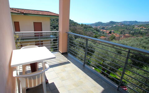 Imperia 530: Eigentum, Haus, Grundeigentum, Gebäude, Balkon, Wohnung, Zimmer, Zuhause, Die Architektur, Villa