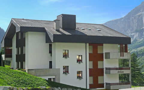 Orion: Eigentum, Haus, Gebäude, Zuhause, Die Architektur, Grundeigentum, Fassade, Hütte, Wohngebiet, Dach