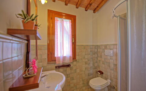 Villa Roberto: Zimmer, Eigentum, Badezimmer, Haus, Gebäude, Interior Design, Grundeigentum, Fussboden, Zuhause, Die Architektur