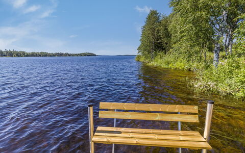 Ruka-Kitkan Kuukkeli: Blau, Wasser, Wasservorräte, Gewässer, Natur, Möbel, Natürliche Landschaft, Holz, Wasserweg, Sommer