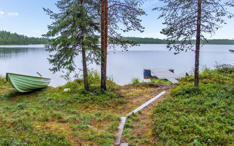 Kujalan Lomat 1: Natürlichen Umgebung, Natürliche Landschaft, Bank, Landschaft, Wildnis, See, Naturschutzgebiet, Reservoir, Ufer