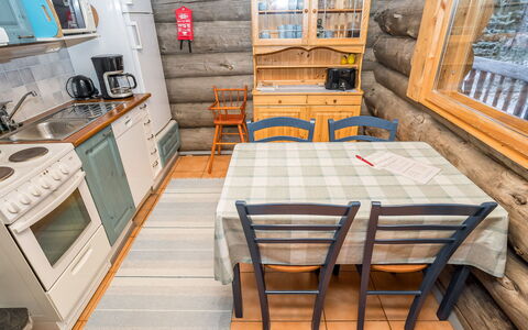 Pajalan Honka: Holz, Möbel, Flooring, Fussboden, Zimmer, Küche, Hütte, Holzbeize, Decke, Hartholz