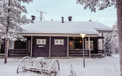Sallanrinne B: Holz, Schnee, Winter, Hütte, Einfrieren, Zuhause, Blockhaus, Lärche, Abstellgleis