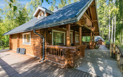 Koivuranta: Holz, Hütte, Blockhaus, Hartholz, Holzbeize, Veranda, Abstellgleis, Planke, Gartenbauten, Deck