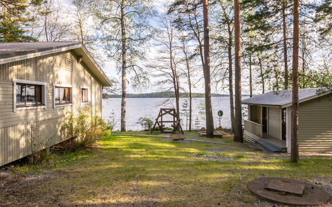 Mäntyrinne: Holz, Hütte, Blockhaus, Wald, Schuppen, Gartenbauten, Lärche, Wald, Holzbeize