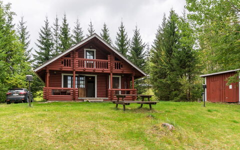 Haaparanta: Holz, Hütte, Blockhaus, Wald, Schuppen, Gartenbauten, Lärche, Wald, Holzbeize