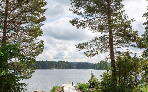 Ranta-Lemettilä: Zuhause, Hütte, Dach, Estate, Schatten, Bauernhaus, Rasen, Landscaping, Garten, Garten