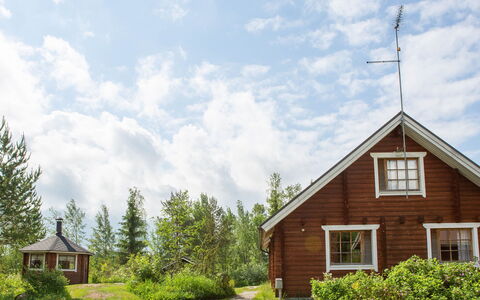 Ranta-Lemettilä: Gras, Gebäude, Haus, Zuhause, Hütte, Dach, Strauch, Die Architektur, Ländliches Gebiet