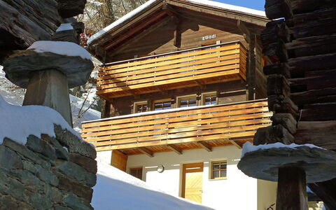 Gädi: Blockhaus, Dach, Haus, Die Architektur, Gebäude, Winter, Schnee, Zuhause, Holz, Hütte