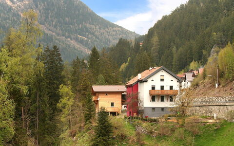 Am Arlberg: Bergforms, Berg, Bergdorf, Gebirge, Hochland, Natürliche Landschaft, Bergstation, Eigentum, Haus, Alpen