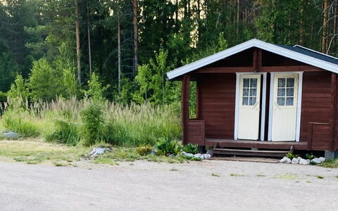 Notkontaus: Gras, Haus, Hütte, Grundstueck, Zuhause, Estate, Rasen, Abstellgleis, Bauernhaus, Veranda