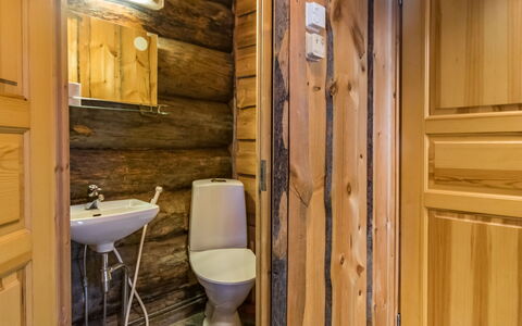 Seitsemän Savua 3: Holz, Hütte, Holzbeize, Hartholz, Blockhaus, Planke, Decke, Natürliches Material, Holz, Gartenbauten