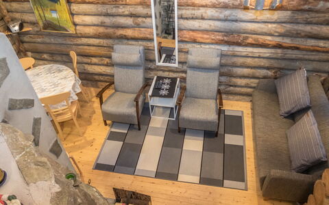 Saukkokumpu 3: Möbel, Flooring, Holz, Interior Design, Fussboden, Wohnzimmer, Stuhl, Holzboden, Zimmer, Couch