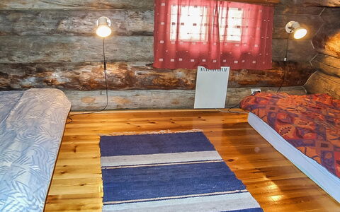 Rukakolo: Holz, Interior Design, Schlafzimmer, Fussboden, Flooring, Möbel, Bett, Bettdecke, Zimmer, Bedding