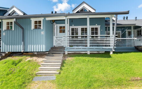 Kelokivakka E23: Gras, Haus, Hütte, Grundstueck, Zuhause, Estate, Rasen, Abstellgleis, Bauernhaus, Veranda