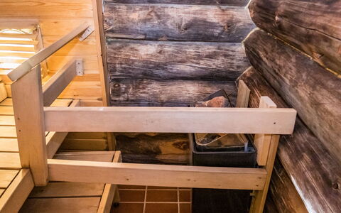 Retkietappi Honkapirtti: Holz, Hartholz, Holzbeize, Planke, Holzboden, Holz, Natürliches Material, Sperrholz, Sauna, Blockhaus