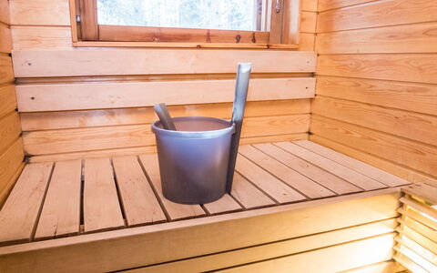 Retkietappi Honkapirtti: Holz, Sauna, Holzbeize, Hartholz, Planke, Lack, Sperrholz, Holzboden