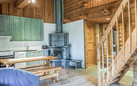 Kieppi a: Holz, Hütte, Blockhaus, Wald, Schuppen, Gartenbauten, Lärche, Wald, Holzbeize