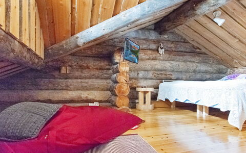 Rukaveska 4B: Holz, Schlafzimmer, Bedding, Bett, Bettdecke, Möbel, Fussboden, Holzbeize, Hartholz, Bettrahmen