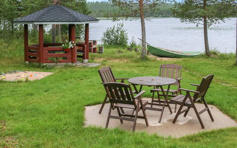 Ahonlaita: Möbel, Gartenmöbel, Tabelle, Stuhl, Tisch Im Freien, Garten, Schatten, Hinterhof, Rasen, Garten