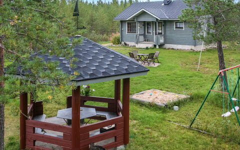 Ahonlaita: Holz, Dach, Garten, Hütte, Gartenbauten, Schatten, Hinterhof, Outdoor Struktur, Schuppen, Rasen