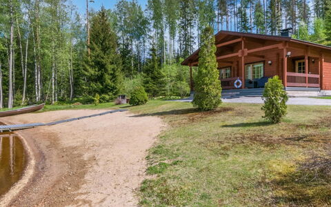 7734: Grundstueck, Estate, Veranda, Landscaping, Hartholz, Eco Hotel, Gartenbauten, Deck, Bauernhaus, Walkway