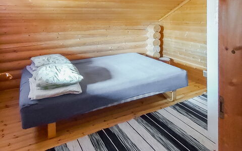 Harjurinne: Holz, Flooring, Fussboden, Holzboden, Linens, Holzbeize, Hartholz, Schlafzimmer, Planke, Bettdecke