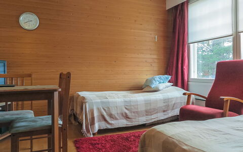 Moitakuru A14: Möbel, Flooring, Fussboden, Interior Design, Holz, Zimmer, Decke, Beleuchtung, Schlafzimmer, Bett