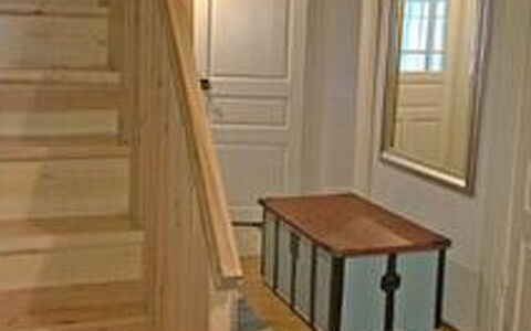 Villa Pettu: Interior Design, Möbel, Couch, Flooring, Fussboden, Zimmer, Decke, Wohnzimmer, Wohnung