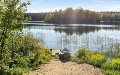 Jussinlahti, Vaikon Loma 6