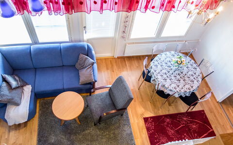 Point Vale 4 As 3: Möbel, Interior Design, Flooring, Fussboden, Tabelle, Decke, Küche & Esszimmer Tisch, Beleuchtung, Stuhl, Zuhause
