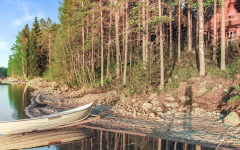 Iltarusko: Wasser, Gewässer, Wasservorräte, Baum, Natur, Natürliche Landschaft, Bank, Wasserlauf, Wasserweg