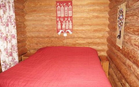 5816: Holz, Schlafzimmer, Bettdecke, Möbel, Bett, Flooring, Linens, Fussboden, Bedding, Interior Design