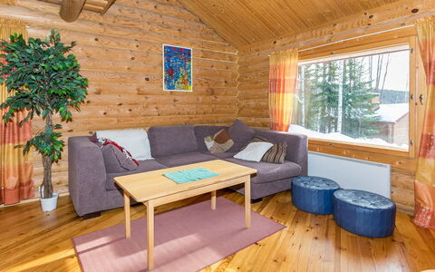 Hevonkuusi: Holz, Hütte, Interior Design, Zuhause, Möbel, Blockhaus, Decke, Holzbeize, Hartholz, Wohnzimmer
