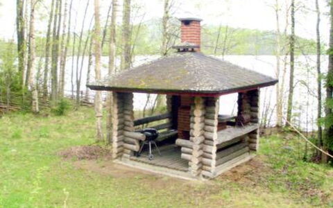 Hepolehto: Holz, Hütte, Blockhaus, Wald, Schuppen, Gartenbauten, Lärche, Wald, Holzbeize