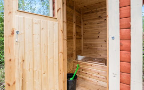 Aurinkoranta: Holz, Hütte, Blockhaus, Wald, Schuppen, Gartenbauten, Lärche, Wald, Holzbeize
