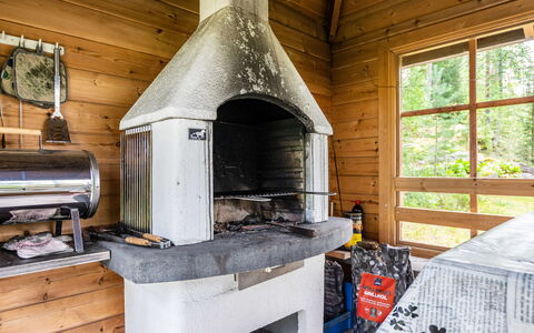 Sarvitupa: Holz, Hütte, Blockhaus, Wald, Schuppen, Gartenbauten, Lärche, Wald, Holzbeize