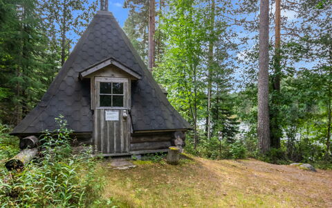Sarvitupa: Holz, Hütte, Blockhaus, Wald, Schuppen, Gartenbauten, Lärche, Wald, Holzbeize
