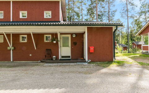 Lomakatti 6 a: Holz, Hütte, Blockhaus, Wald, Schuppen, Gartenbauten, Lärche, Wald, Holzbeize