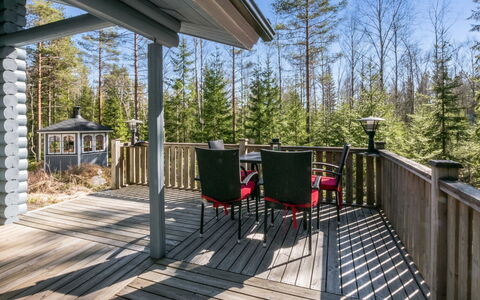 Kiimalammi: Holz, Veranda, Deck, Zuhause, Hartholz, Planke, Hütte, Gartenmöbel, Schatten, Holzboden