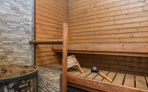 Kaisla: Holz, Hütte, Blockhaus, Wald, Schuppen, Gartenbauten, Lärche, Wald, Holzbeize