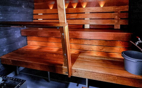 Minervahovi: Holzbeize, Hartholz, Sauna, Planke, Lack, Holz