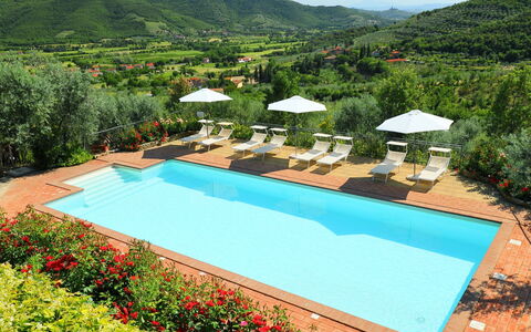 Zen: Schwimmbad, Eigentum, Resort, Grundeigentum, Haus, Freizeit, Eco Hotel, Gras, Villa, Ferienort