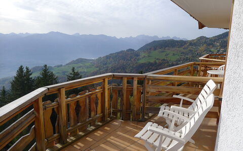 Villars 783: Eigentum, Bergstation, Berg, Zimmer, Haus, Urlaub, Grundeigentum, Holz, Gebäude, Geländer