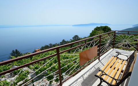 Josip: Eigentum, Balkon, Grundeigentum, Himmel, Urlaub, Haus, Ozean, Horizont, Meer, Geländer