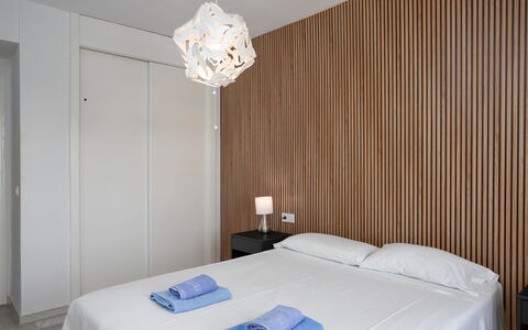Lorcrimar: Interior Design, Wand, Holz, Schlafzimmer, Fussboden, Flooring, Möbel, Bett, Decke, Textil