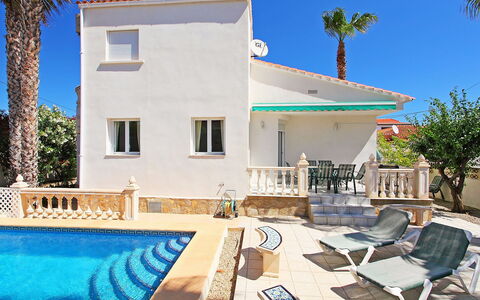 Casa de la Mar: Eigentum, Haus, Gebäude, Zuhause, Grundeigentum, Villa, Estate, Schwimmbad, Urlaub, Die Architektur