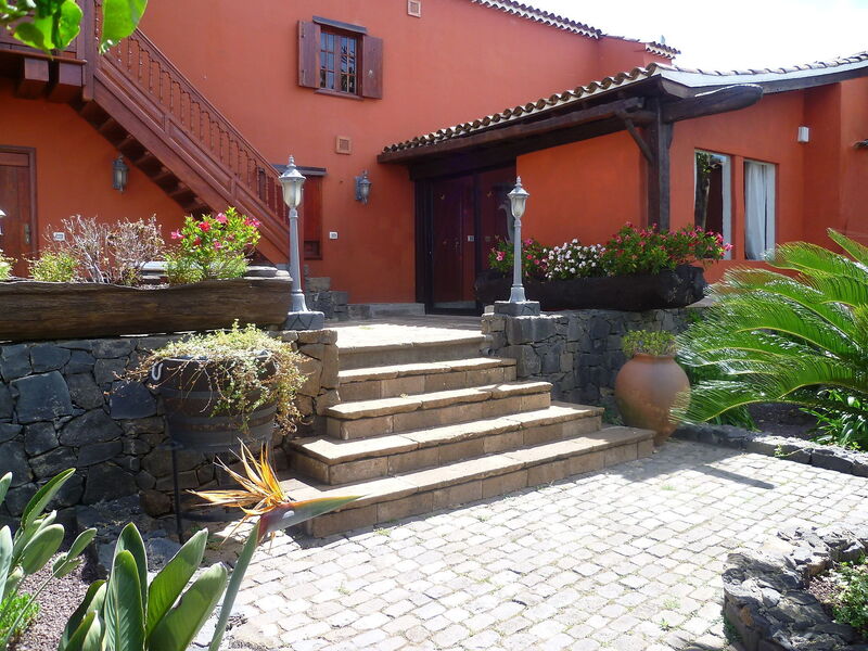 Landhaus Teide Mit 5 Badezimmern
